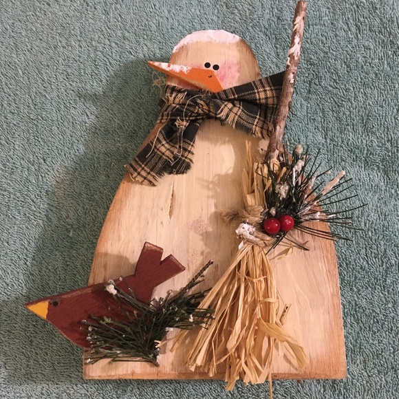 Handmade wooden Snowman - Picture 1 of 12